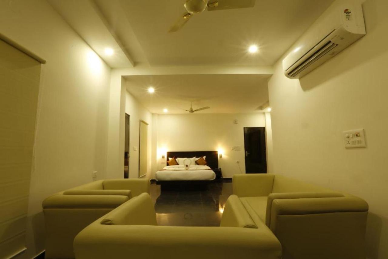 Ezzenza Mahayana Resort & Spa Rishīkesh Extérieur photo