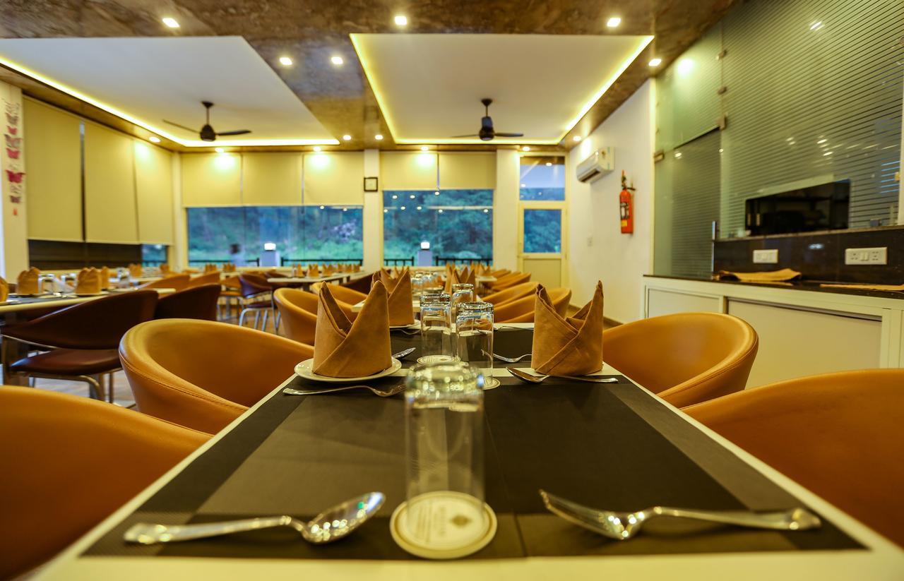 Ezzenza Mahayana Resort & Spa Rishīkesh Extérieur photo